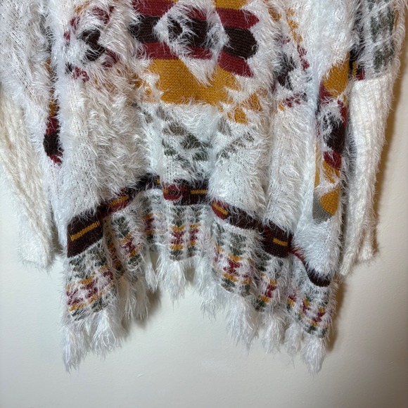 Altar'd State‎ Fuzzy Knit Pullover Tunic Sweater Aztec Bohemian Small/Medium - Picture 3 of 7